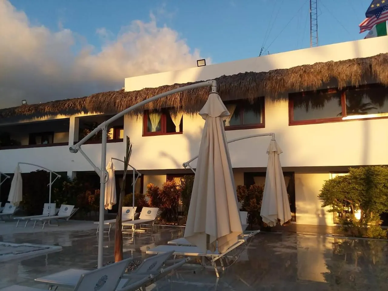 Oasi Encantada - Beach Resort Barahona Ξενοδοχείο